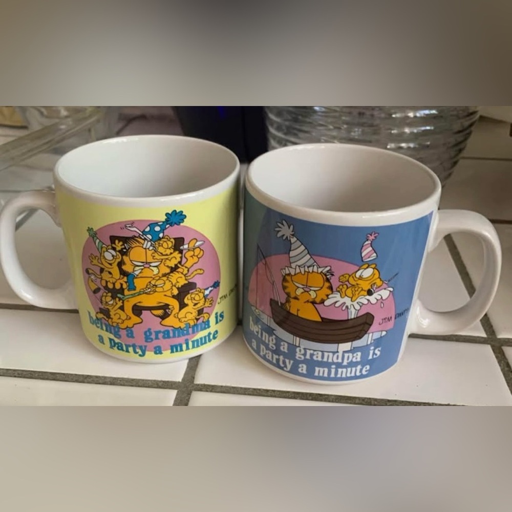 Vintage 1978 Garfield Grandpa and Grandma Party Mugs